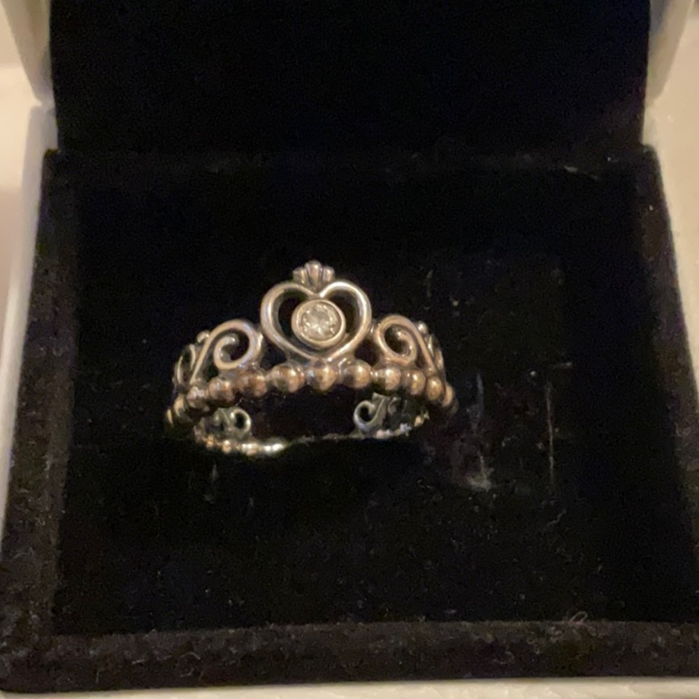 Pandora Princess Ring